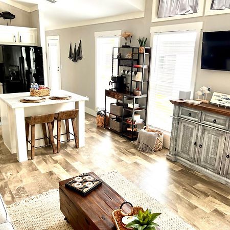 The Little Getaway-Sleeps 4, Firepit, Pet Friendly Villa Pottsboro Exterior foto